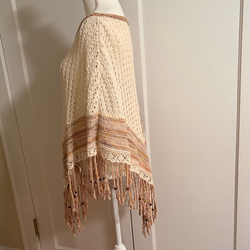 American Eagle Cream and Brown Knit Poncho with Fringe - Picture 5 of 7